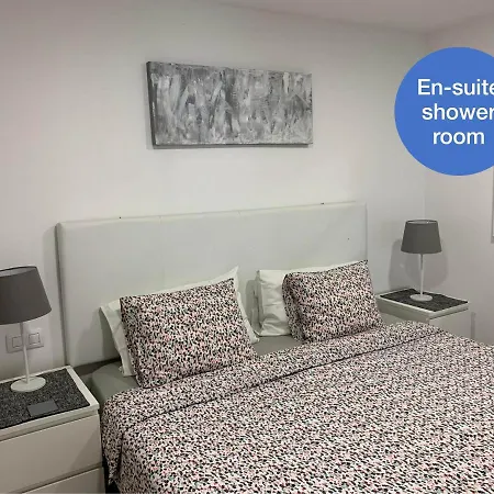Sunset Harbour Apartment